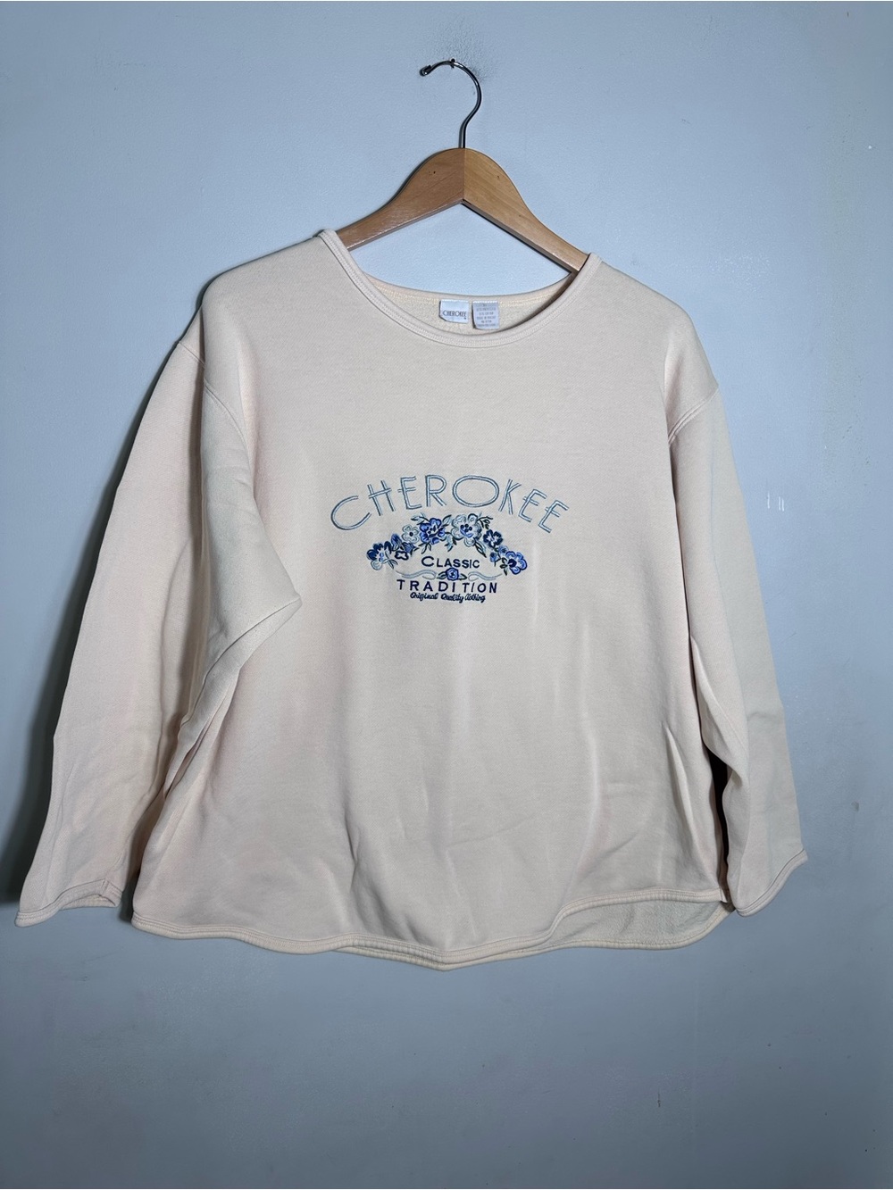 Vintage Cherokee Cream sweatshirt with Blue Floral Embroidery